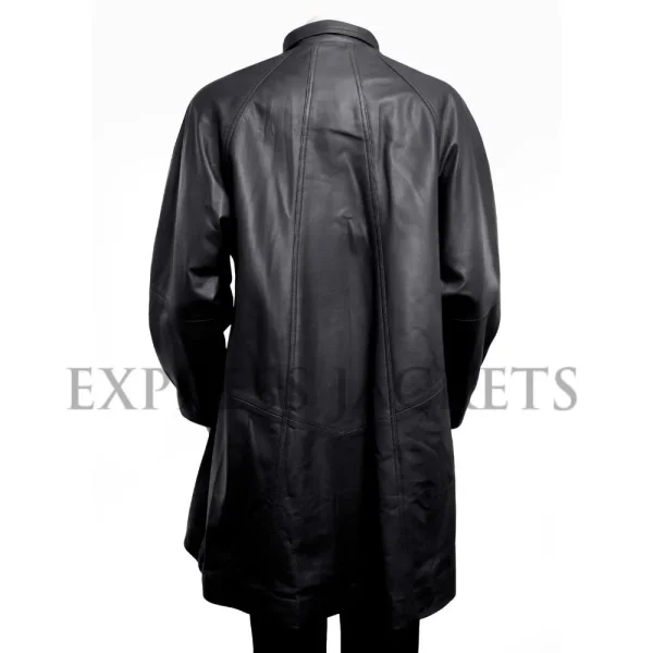 women-sheepskin-coat.webp