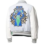 young-boy-white-teeth-fleece-jacket