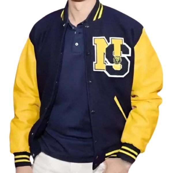 mean-girls-2024-lindsay-lohan-jacket