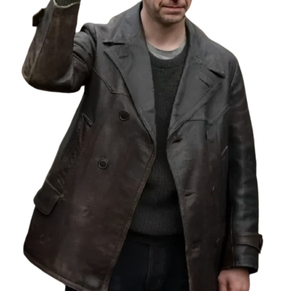 roses-war-2024-dominic-blazer