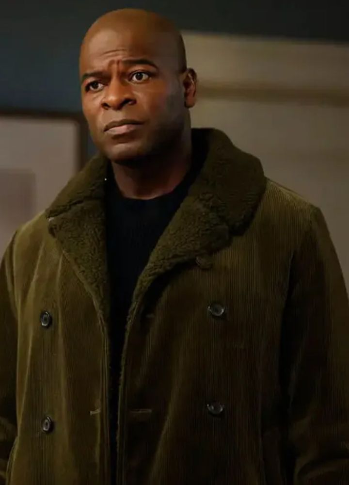 blacklist-hisham-tawfiq-coat.jpg