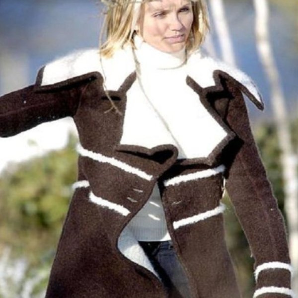cameron-diaz-wool-trench-coat.jpg