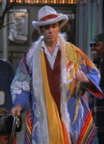 seinfeld-cosmo-kramer-coat.jpg