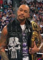 damian-priest-wwe-money-in-the-bank-vest.jpg
