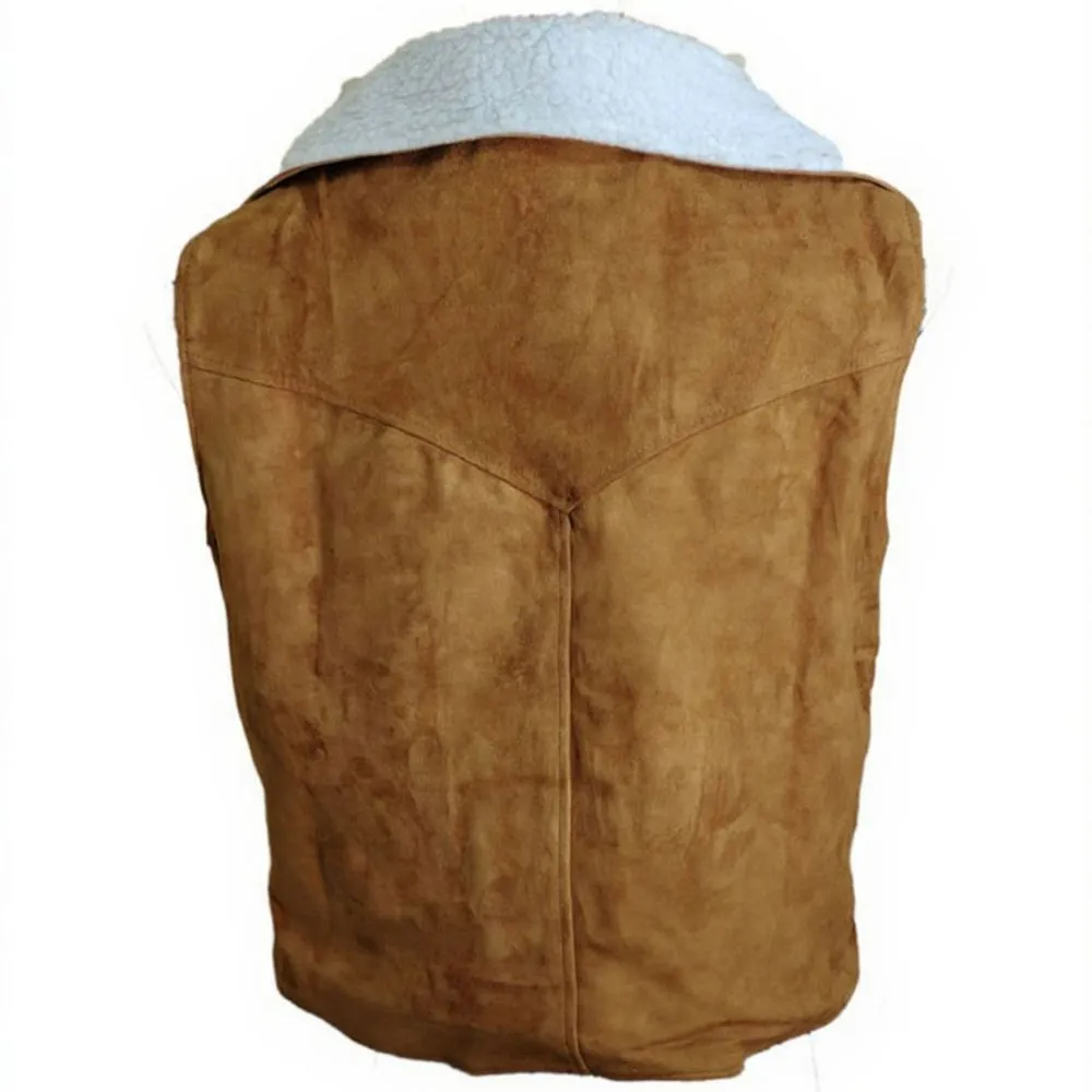 clint-eastwood-brown-vest.webp