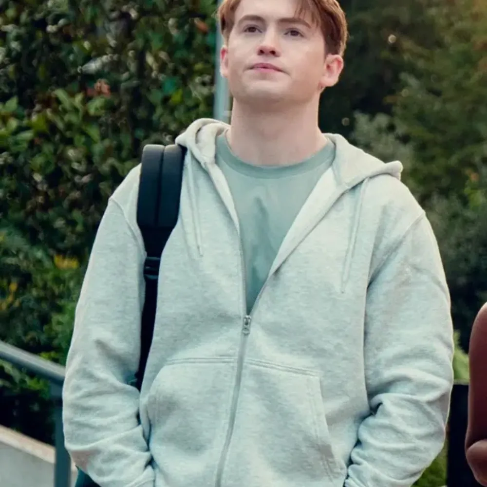 nick-nelson-heartstopper-s03-hoodie nick-nelson-heartstopper-s03-hoodie.webp
